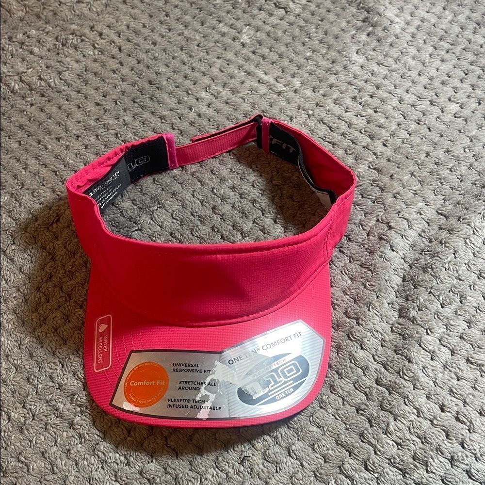 Lids bright pink visor NWT